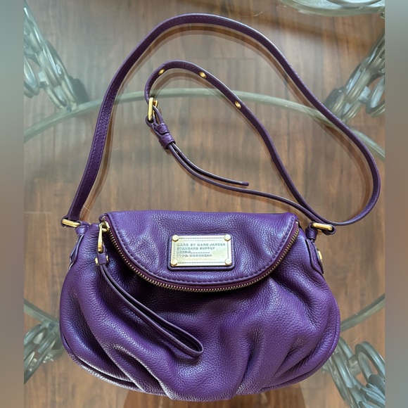 Marc Jacobs Classic Q Natasha Crossbody Bag - Picture 4 of 15